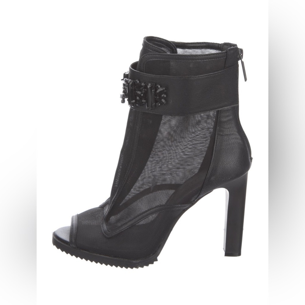 KARL LAGERFELD
Crystal Embellishments Lace-Up Boots